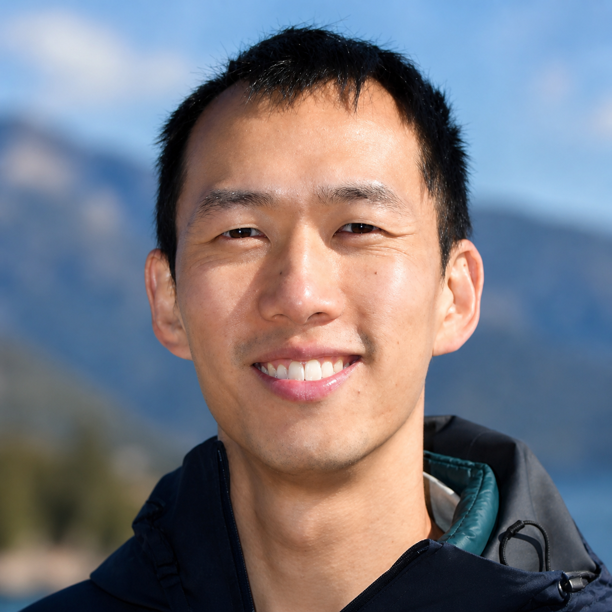 Mark Sun headshot